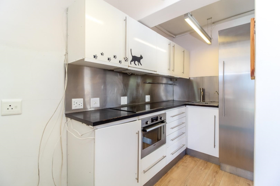 2 Bedroom Property for Sale in Tamboerskloof Western Cape
